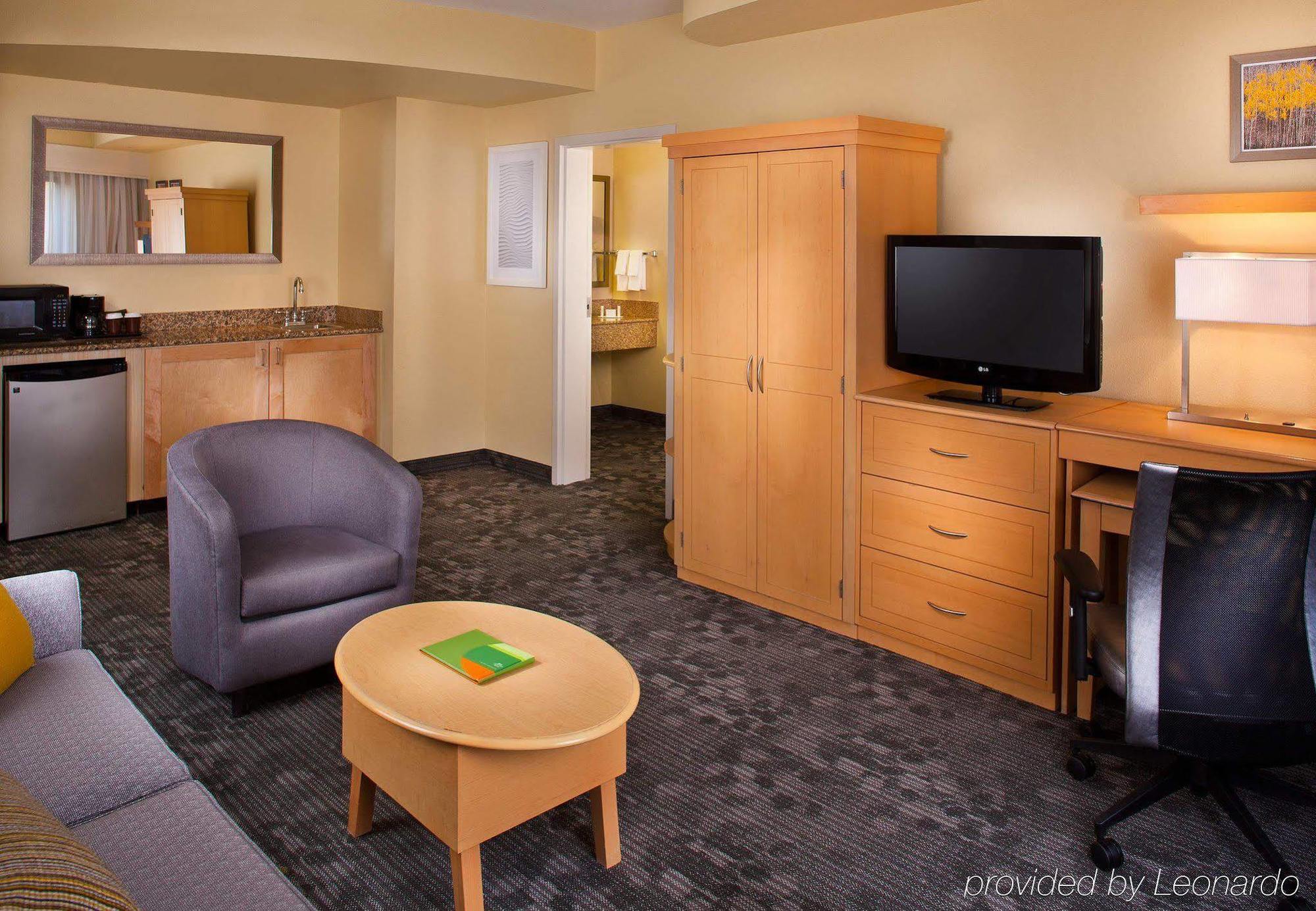 Courtyard By Marriott Sandestin At Grand Boulevard Miramar Beach Esterno foto